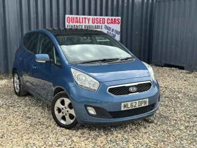 Used Kia Venga 125 HP (91 kW) 2012 Blue Hatchback