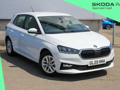 Used Skoda Fabia SE 94 HP (69 kW) 2025 Moon white metallic Hatchback