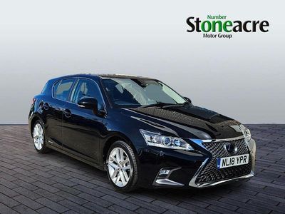 Lexus CT200h