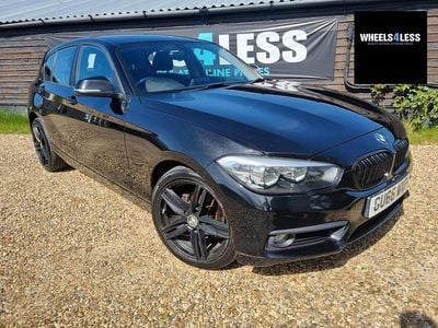 Usado BMW 116 Performance 2016 Negro Utilitario