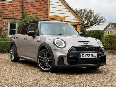 Begagnad Mini Cooper S Hatch 2022 Grå Halvkombi