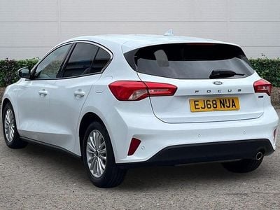 Used Ford Focus Titanium 2018 White Hatchback