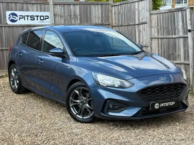 Usado Ford Focus ST-Line 150 HP (110 kW) 2019 Azul Citadino