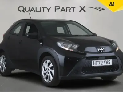 Używany Toyota Aygo X PURE 72 KM (52 kW) 2022 Czarny SUV