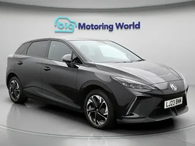 Used MG MG4 EV Trophy 319 kW (435 HP) 2023 Black Hatchback