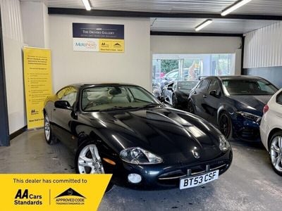 Jaguar XK8