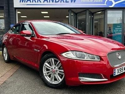 Used Jaguar XF Luxury 163 HP (119 kW) 2014 Red Sedan