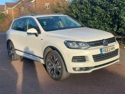 used VW Touareg g 3.0 TDI V6 BlueMotion Tech R-Line Tiptronic 4WD Euro 5 (s/s) 5dr SUV