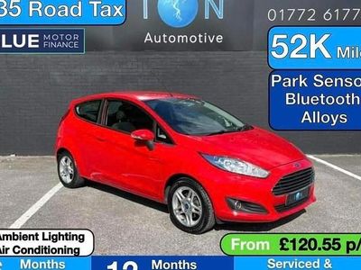 Used Ford Fiesta Zetec 82 HP (60 kW) 2014 Red Hatchback