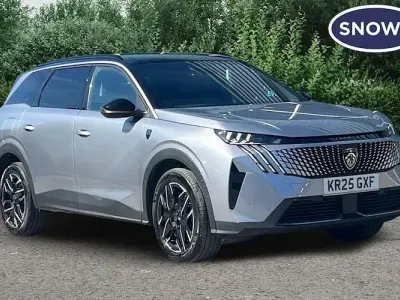 Second-hand Peugeot 5008 GTi 136 CP (100 kW) 2025 Gri SUV