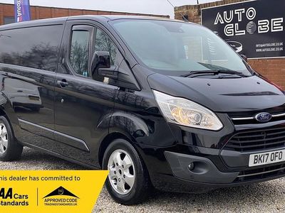 Used Ford Transit Custom Limited 130 HP (95 kW) 2017 Black Van