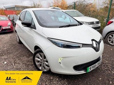 Used Renault Zoe Dynamique 2015 White Hatchback