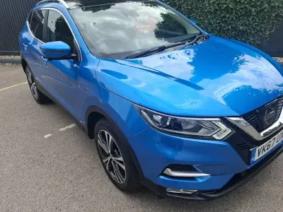 Used Nissan Qashqai N-Connecta 110 HP (80 kW) 2017 Blue SUV