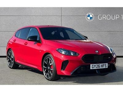 Usado BMW M135 Comfort Edition 300 CV (220 kW) 2026 Rojo Utilitario