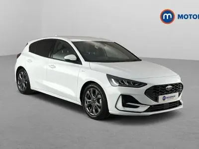 Used Ford Focus ST-Line 125 HP (91 kW) 2024 White Hatchback