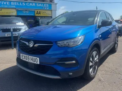 Używany Vauxhall Grandland X Sport 130 KM (95 kW) 2019 Niebieski SUV