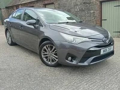 Used Toyota Avensis