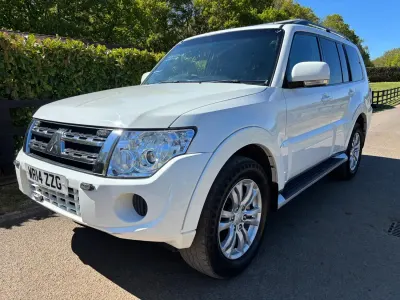 Usado Mitsubishi Shogun 2014 Branco SUV