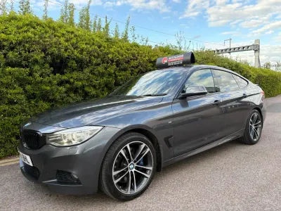 Używany BMW 330 M Sport 258 KM (189 kW) 2019 Szary Hatchback