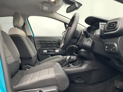 Używany Citroën C3 PureTech 108 KM (79 kW) 2023 Niebieski Hatchback