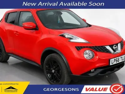 Używany Nissan Juke N-Connecta 115 KM (84 kW) 2017 Czerwony SUV
