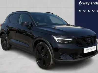 Used Volvo XC40 Plus 161 HP (118 kW) 2025 Black SUV
