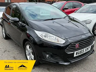 Used Ford Fiesta Zetec 82 HP (60 kW) 2015 Black Hatchback
