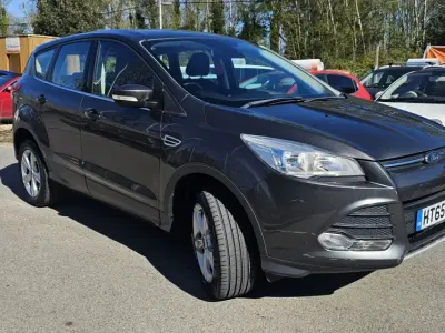 Używany Ford Kuga Zetec 150 KM (110 kW) 2016 Szary SUV