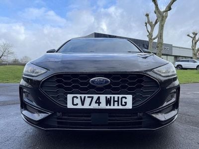 Used Ford Focus ST-Line 123 HP (90 kW) 2024 Black Hatchback