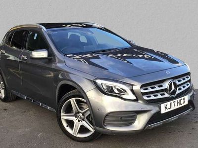 Mercedes GLA220