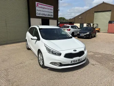 Used Kia Ceed 128 HP (94 kW) 2014 White Hatchback