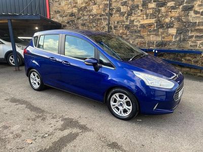 Used Ford B-MAX Zetec 95 HP (69 kW) 2015 Blue MPV