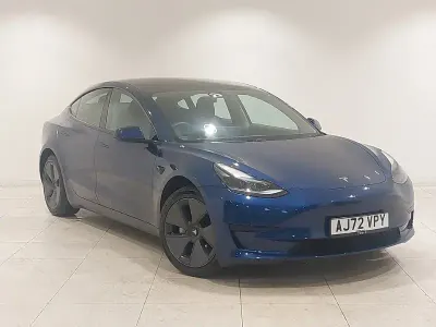 Usado Tesla Model 3 RWD 208 kW (283 HP) 2022 Azul Sedan