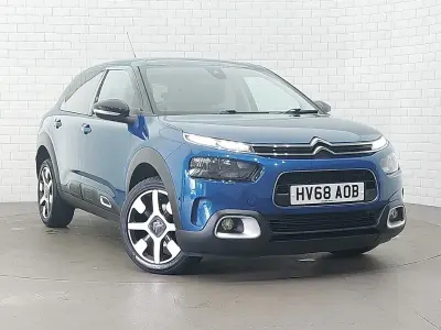 Used Citroën C4 Cactus Flair 131 HP (96 kW) 2018 Blue Hatchback