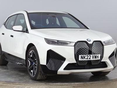 BMW iX