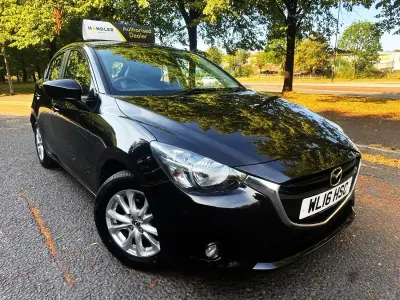 Used Mazda 2 75 HP (55 kW) 2016 Black Hatchback