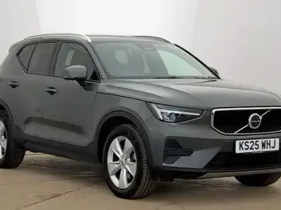 Used Volvo XC40 Core 163 HP (119 kW) 2026 SUV