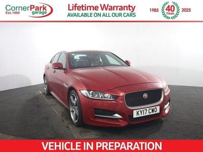Used Jaguar XE R-Sport 180 HP (132 kW) 2017 Red Sedan