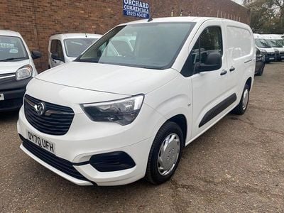 White Used 2020 Vauxhall Combo Sportive MPV | £6,495 (Good price)