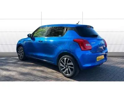 Begagnad Suzuki Swift SZ-L 83 HK (61 kW) 2021 Blå Halvkombi