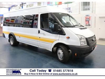 used Ford Transit Medium Roof 17 Seater TDCi 135ps
