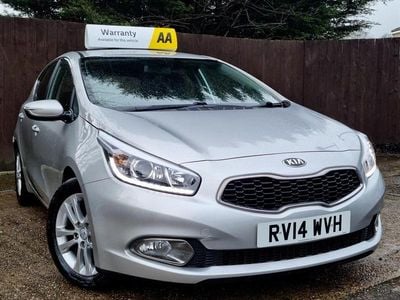 Silver Used 2014 Kia Ceed Hatchback | £4,995 (Fair price)