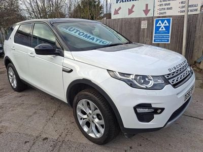 White Used 2016 Land Rover Discovery Sport HSE SUV | £11,595 (Fair price)
