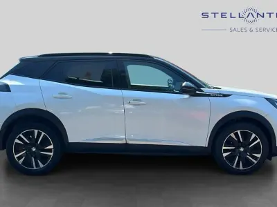 Used Peugeot 2008 GT-line 129 HP (94 kW) 2020 White SUV