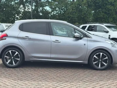 Used Peugeot 208 S 81 HP (59 kW) 2019 Grey Hatchback