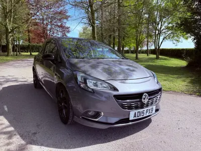 Używany Vauxhall Corsa Edition 2015 Szary Hatchback