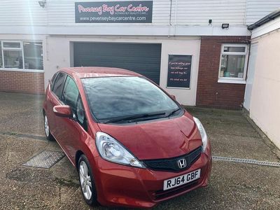 Used Honda Jazz ES 99 HP (72 kW) 2014 Red Hatchback
