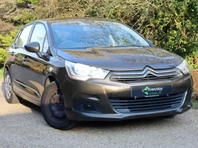Second-hand Citroën C4 VTR Sport 90 CP (66 kW) 2014 Maro Hatchback
