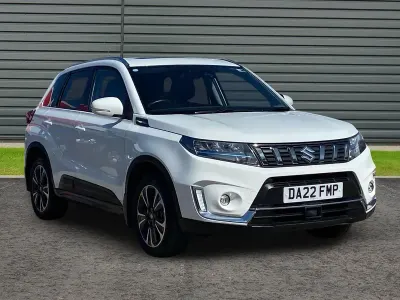 Begagnad Suzuki Vitara SZ5 115 HK (84 kW) 2022 Vit SUV