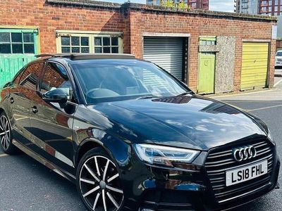 Usado Audi A3 Black Edition 150 HP (110 kW) 2018 Sedan